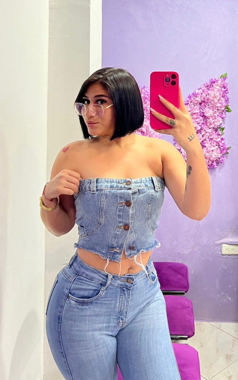 increible mujer morenaza