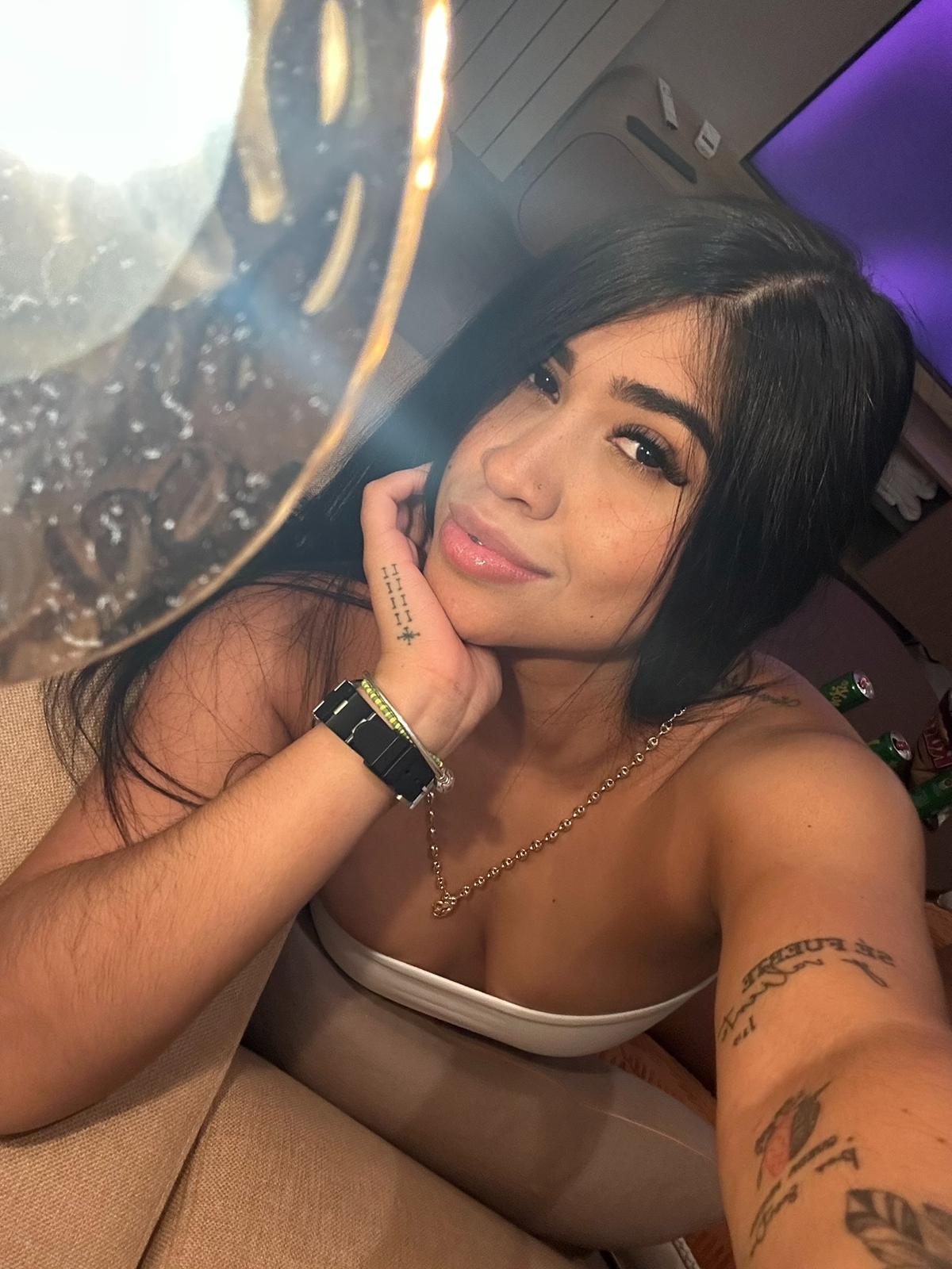 Diferente y unica mujer